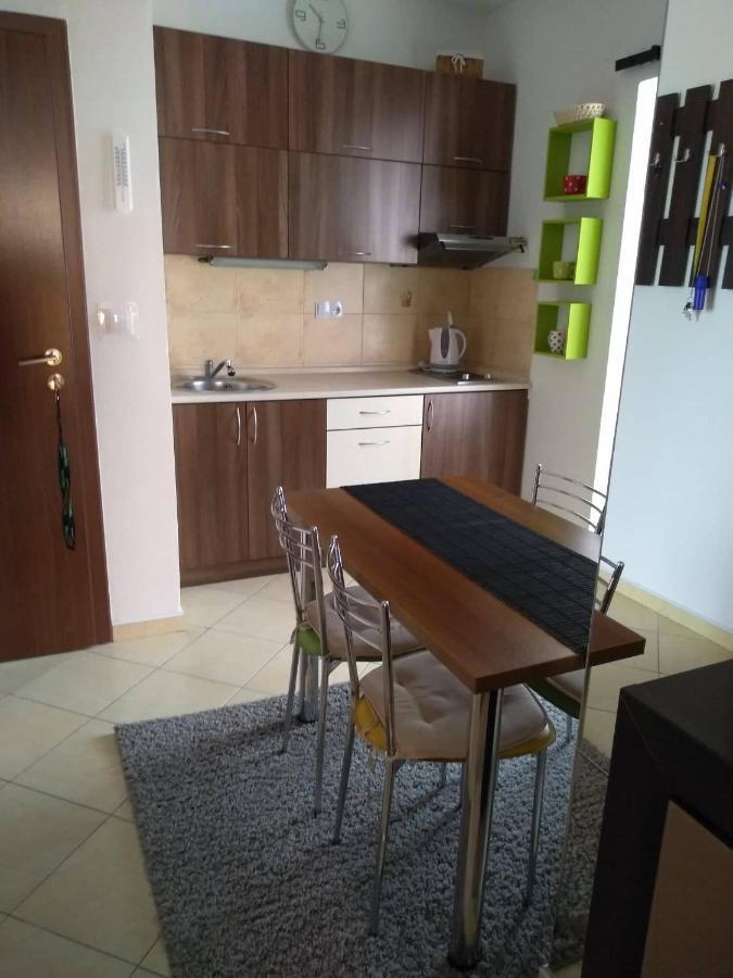 Apartman Mery โปดไฮสกา ภายนอก รูปภาพ